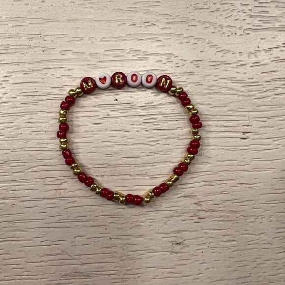 Taylor Swift Friendship Bracelet - Picture 1 of 1